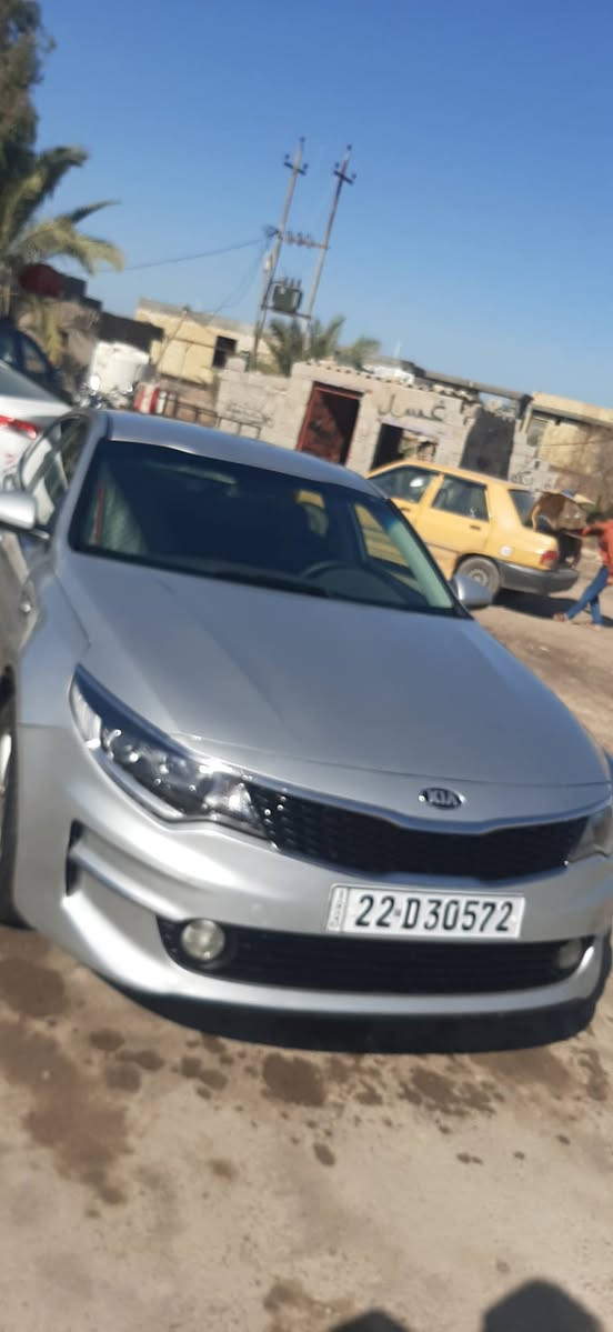 للبيع k5 موديل 19 جاهزه هستوهه كملت رقم وسنويه طبق الأصل رقمهه موجود بلصور ودك حاسبه شرط ع سيارتي لثانيه لسعر ٦٣ استفسار ***********
