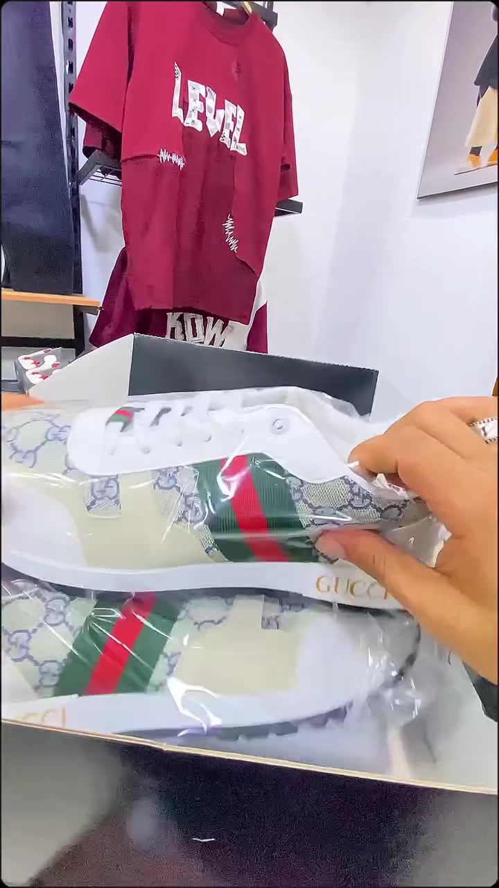 #ملابس #fashion #fashionstyle #shoes


**إذا كنت صاحب هذا الإعلان وتريد حذفه لأي سبب، رجاءا أرسل رسالة إلى الدعم الفني**