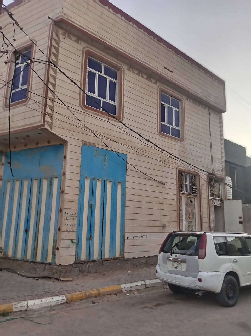 محل ارسيين بحي الحكم للايجار بكيفك شهري سنوي مومشكله العنوان شارع صيدلية زمزم يصلح كوافير نسائي محل حلويات مخزن المحلات كبيره للاستفسار الاتصال على الرقم *********** واتس والايجار زين موغالي

