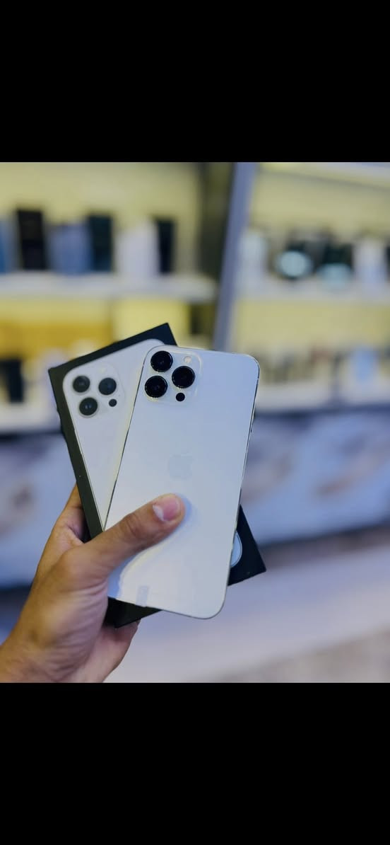 ايفون 13 برو ماكس 
ذاكره 1 تيره 
نظافه الجهاز100‎%‎ 
مبدل بطاريه وكامره اصليه من ابل 
سعره 670 وبي مجال قليل حك الجيه 
مكاني النجف حي ميسان 
رقمي فقط واتساب 
***********
