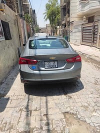 عندي ماليبو مديل ٢٠٢٣ بغداد بسمي حادثهة صبغ بنيد وبارد بجاملغ بدون دوا...
