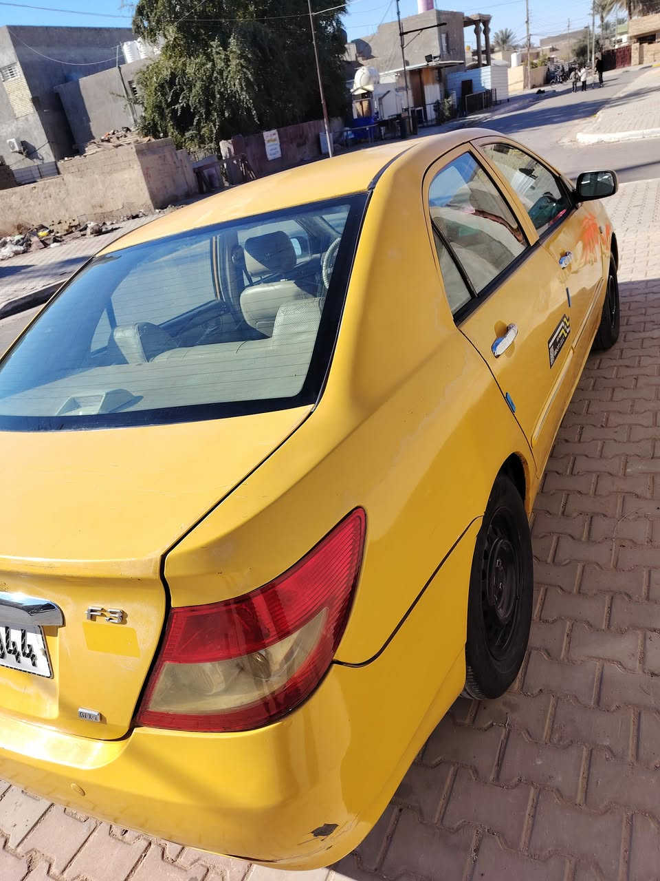 بي وايدي  F3 2011  كير و محرك لانسر مصفرة هيئة وغرامات صدر امامي خلفي جديد كهربائيات كاملة منظومة زنون  باسمي رقم انكليزي بغداد السعر 47 وبيه مجال
مكان السيارة اللطيفة ***********
