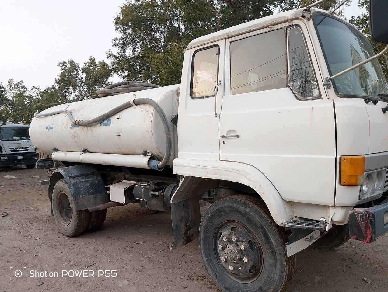 سلام عليكم سيارة هينو أربعة طن تانكي ثمنتالاف بغداد ***********
