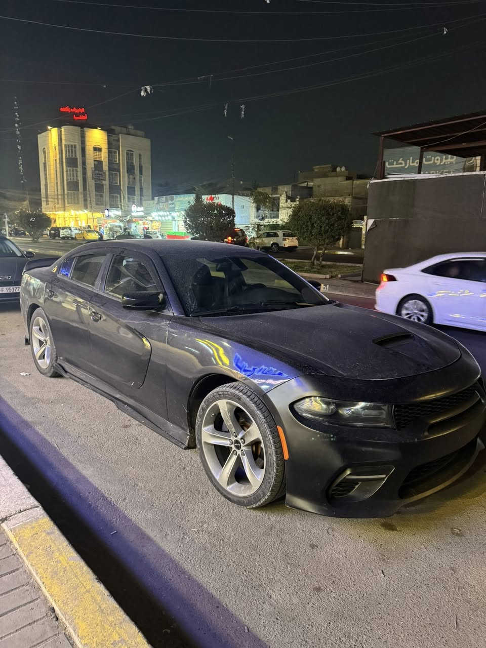 جارجر R/T 5.7 اربع قطع بيه سيارة ينرادلها شويه ترتيب  اللون اسود شذري مكان السياره بغداد تحويل مباشر السعر 160 $  وبيه شويه مجال


**إذا كنت صاحب هذا الإعلان وتريد حذفه لأي سبب، رجاءا أرسل رسالة إلى الدعم الفني**