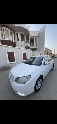 الانترا 2010 خليجي للبيع  محرك 1600 دكشن عالي  بيه قطعه صبغ ولباقي كفا...