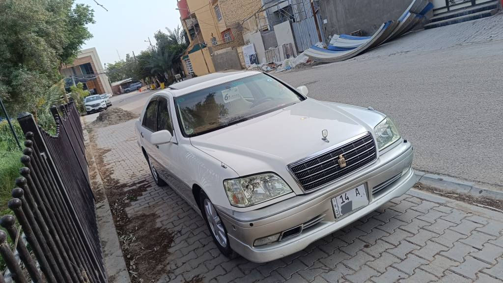 ملكه مديل 2001 رقم بصره دولي 
تسجيل جديد قرار 48 تحويل وين ما يعجبك 
فول مواصفات 1/1 ....كرستال أصل 
فتحه سلايت شغاله ،،،4دكم،،،شاصي 75
كشنات جلد +كهرباء ،،شاشه كامره خلفيه .رادار وبعد مواصفات كرستال الفول معروفه محرك ديفور الكبير 
 مكفولة من الكص والنقل جثه والضربة القويه
 السعر 165ورقه بيع أو ملكه صدفي تيربو جديده
وعذرا على اطاله استفسار أكثر على الرقم 
*********** النجف, العراق
