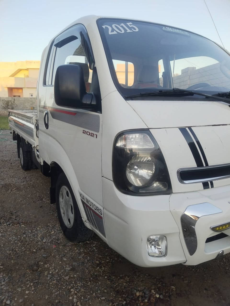 كيه عموشه موديل ١٥ رقم بغداد مكفوله كفاله عامه سنويه صاقطه سنه ٢١ وراعيها موجود شرط يحولك جانت مطلوبه للمصرف وكمل تسديد السعر١٠٥ وبيها مجال قليل للشراي أخوان أقرأ المنشور قبل لاتتصل مكاني الرمادي جويبه *********** النساف ***********
