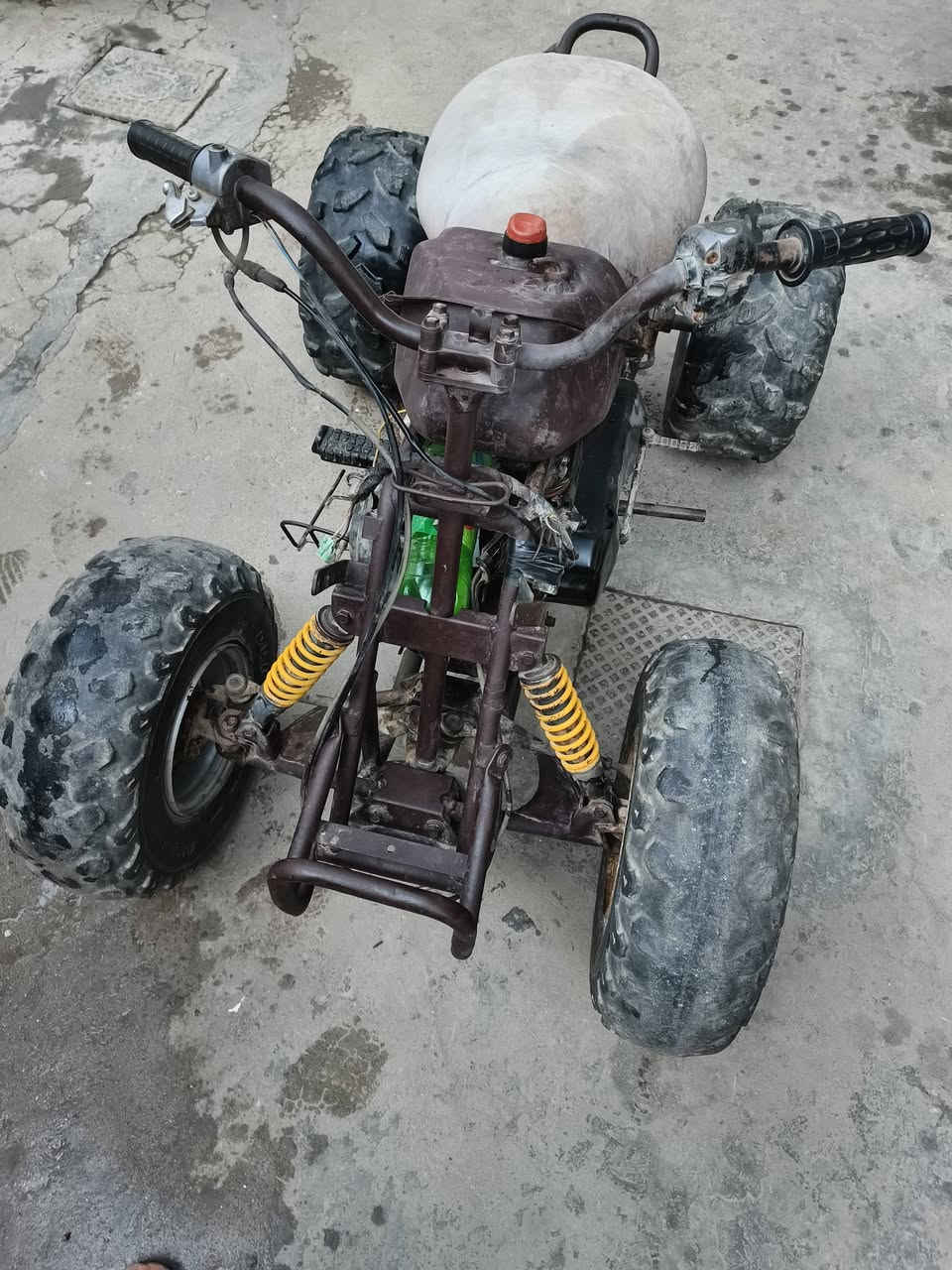 السلام عليكم دراجة رباعية يرادلها ترتيبات قليلة شغالة مابيها شي السعر 225 ألف مكاني الزعفرانية


**إذا كنت صاحب هذا الإعلان وتريد حذفه لأي سبب، رجاءا أرسل رسالة إلى الدعم الفني**