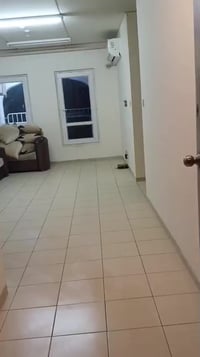 شقة ١٢٠م • طابق ٧ • بدون خدمات