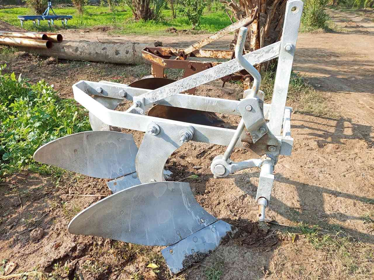 السلام عليكم للبيع فدان ينمر شركه بلادي وديجرينمر مكان بغداد الاتصال على الرقم ***********
