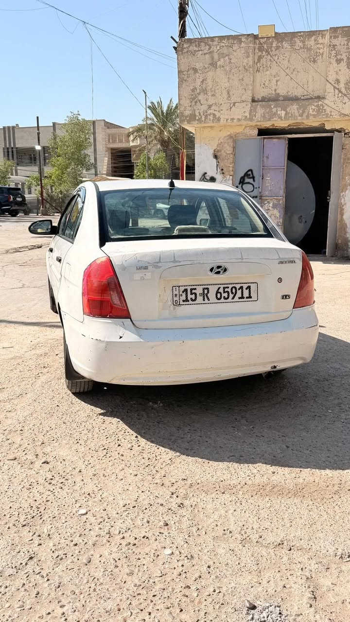 اسلام عليكم
اكسنت ٢٠٠٨ خليجي ١٦٠٠ اصل  بيها قطعتين صبغ وحالوب. السيارة باسمي تحويل ثاني يوم 
العنوان بغداد /الامين الثانية    السعر ٧٠ وبيها مجال
الرقم/***********
