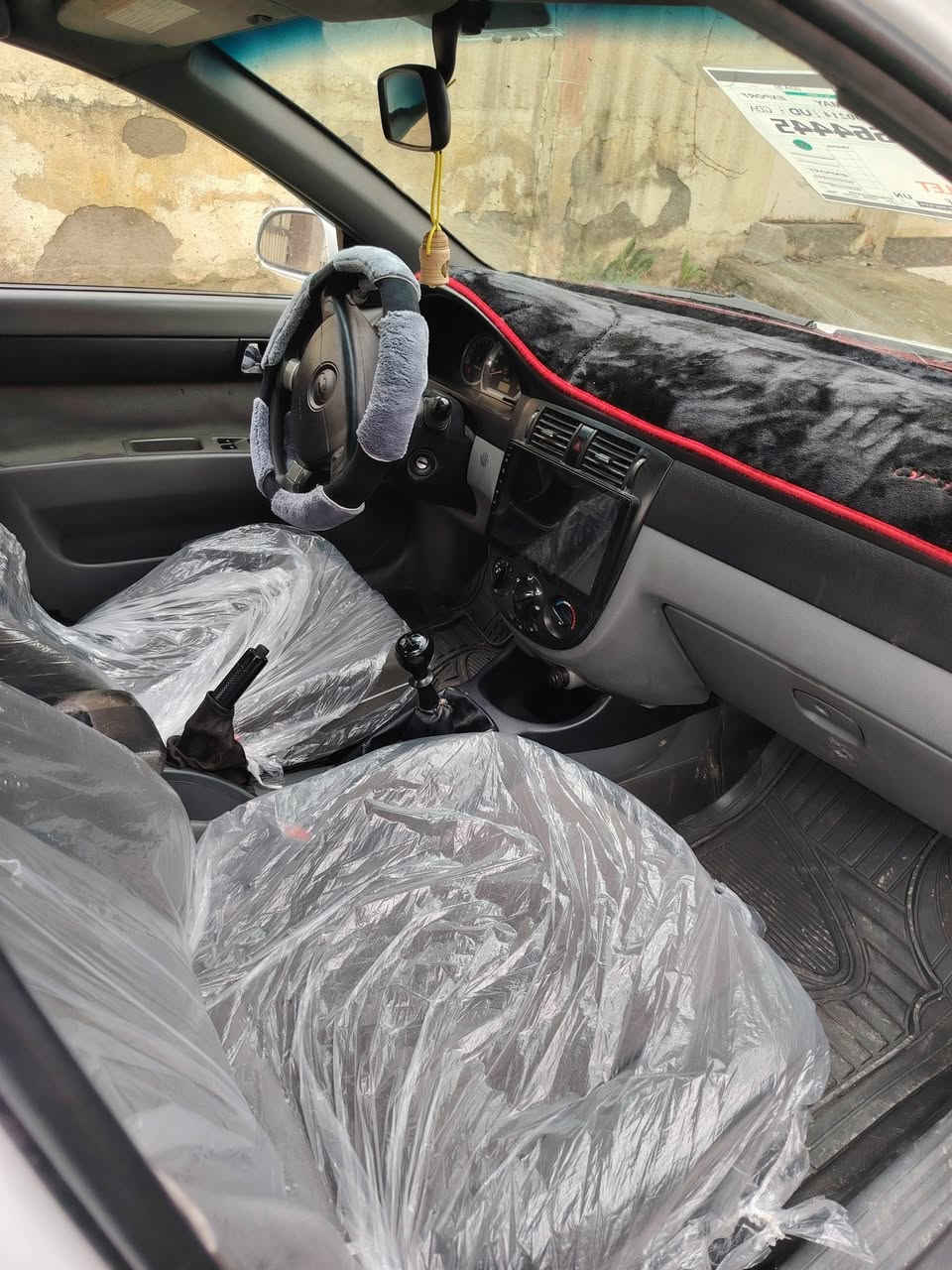 اوبترا 2011 نينوى شرط التحويل
جاملغ أمامي صبغ ودواير فقط. بيها بارد
كير ومكينه مابيهم شي
السياره احلى من الصوره
كير عادي
شاشه كامره
تايرات جدد
قفل مركزي
جام كهرب
السعر 80
*********** واتساب
***********
