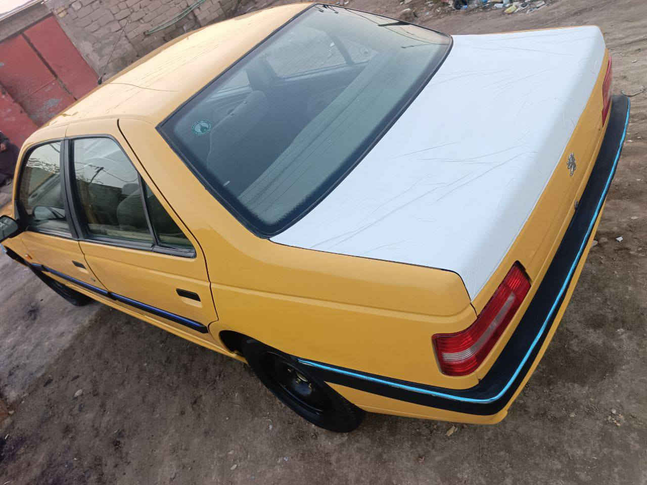 السلام عليكم اخوان بيجو 405 موديل 2016 رقم بصره الماني تحويل مباشر شرط مصفرة هيئة وغرامات سنوية للـ2028 مجدد اخوان السيارة جاهزه من گير ومكينة وحداده بيه ضربه بسيطه ومصلحه تصليح درجه اولى سيارة متعوب عليها الله يشهد راح تجي واشوف بعينك سياره سعرها 35 ورقة وبيها مجال مكان السيارة ذي قار سوق الشيوخ وهذا رقمي شراي خابرني وتدلل ..
***********   بي واتساب
