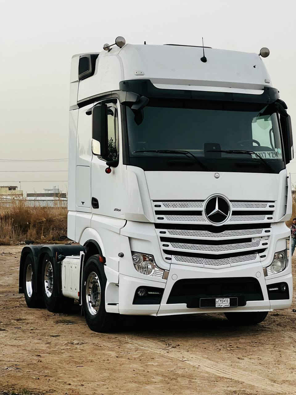 سلام عليكم اكتروس وحش موديل 2017 حجم 2551 قماره عاليه  فول  عده الرتايدر دخول جديد طربيل سنكل امامي بريطاني ***********
***********
