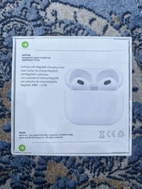 ايربود ابل • جيل ثالث • جديد اصلي