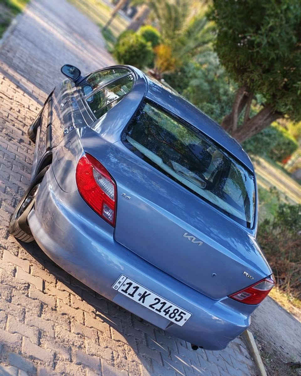 عشاق الكوري القديم والي يدورون سياره على كد فلوسهم 

كيا ريو موديل ٢٠٠٣ رقم بغداد انكليزي باسمي مباشر بشرط التحويل 

مكينه ١٦٠٠ وكير اوتوماتيك خير من الله 
صدر امامي خلفي نظيف دواخلها صاج كلش نظاف ومتعوب عليها بطاينها جدد وياها شاشه ونظام صوتي كلش حلو 

كهربائياتها كامله والحمد لله السياره عليها دوشمه جديده

ملاحظه :- التبريد عاطل 

السياره مصبوغه عام للجماليه فرن درجه اولى بدون اي ضربه قوية وبالحقيقه نصبتها وصبغتها كلش حلوه 

السعر :- ٤٧ ورقة وبيها مجال للطيبين
العنوان :- بغداد / قرب مرور الكاظميه
الاتصال :- ***********

وبالعافيه مقدما على صاحب النصيب بعد الفحص والاتفاق يتم تحويل السياره مباشرة مابقيها بأسمي وربي يرزق الجميع ❤
