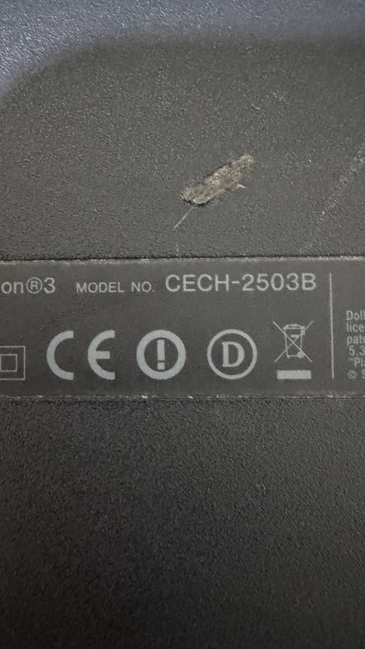 بلي  3سلم مهكر نظام متاجر (بيه 4 متاجر)
4 يدات بلوتوث (2 شغالات و 2 بيهم خلل معرف شنو صلحهم و مبارك عليك)
 و بيه 16 لعبة بالصورة منهم:
Alien isolation 
Assassin's creed black flag
Cod ghost
Black ops 1 (مع اضافات كل خرائط الزومبي)
Black ops 2( مع اضافات كل خرائط الزومبي)
Drive san Francisco 
Gran turismo 5 xl edition (بيها اكثر من ١٠٠٠ سيارة)
Gta 5
Just cause 2
Shadow of mordor
Midnight club LA
NFS must wanted و NFS hot pursuit 
Red dead redemption 1 (مع اضافة قصة الزومبي)
Tekken tag 2
Watch dogs 1
تكدر تكسر سرعة البلي مثل الحاسبة و تكدر تلعب بيها اونلاين (بس بيهم خطورة فما انصح احد اذا ما يفتهم بيها)
بس الكفر الخارجي بيه كم فطر موجودات بالصورة اذا تريد تجيبلك كفر و ابدلك اياه كدامك عادي
سعره ب 160 و بيه مجال قليل
 المراسلة على الخاص او الواتساب 
***********
مكاني موصل حي سومر
