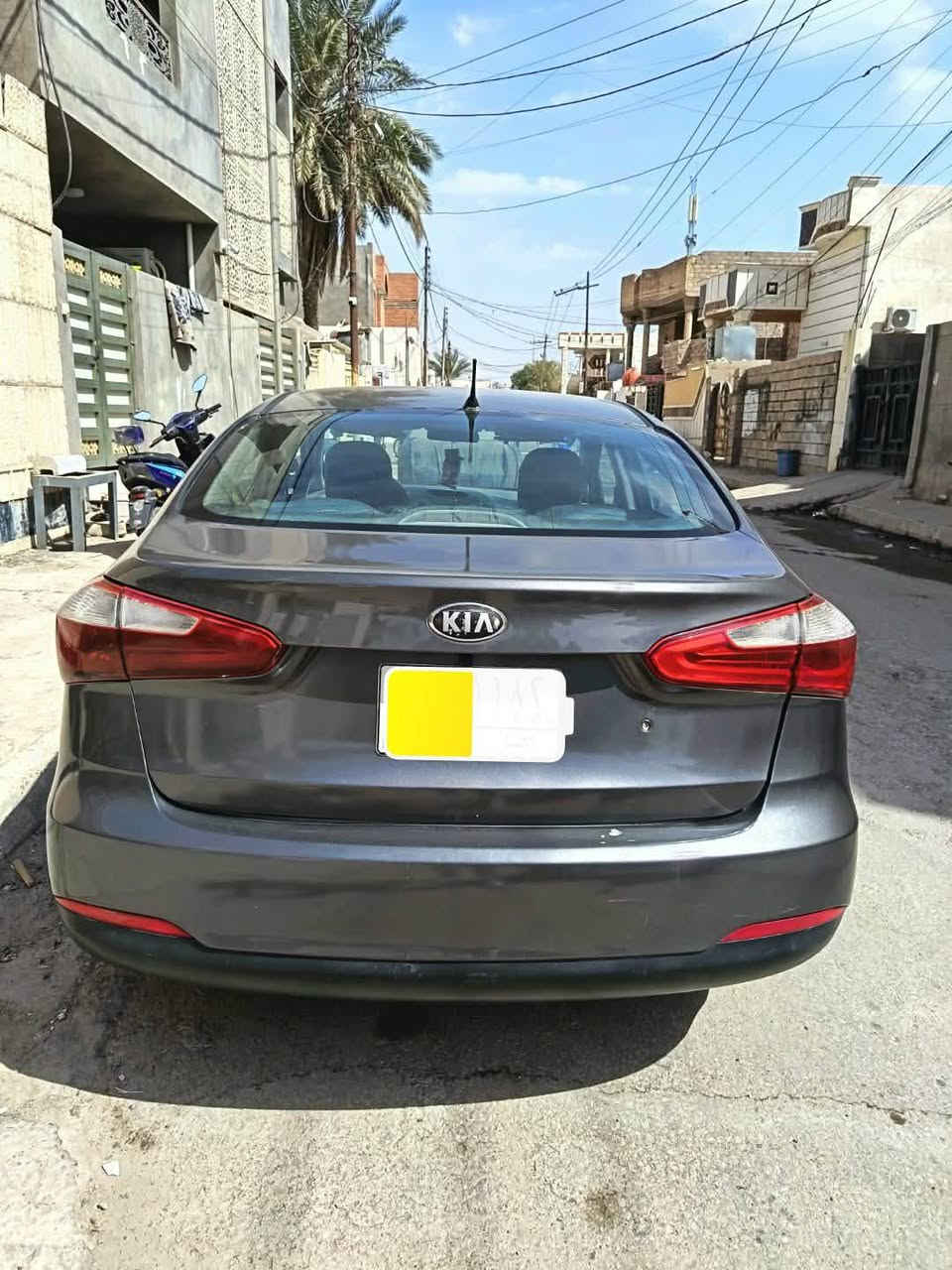 سيارة سيراتو خليجي 2014
محرك 1600 وكير كفالة
تبريد شغال
مصبوغه عام
السعر 85 بيها مجال
للاتصال ***********
