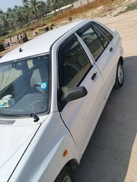 انكليزي • ٢٠١١ • مكفولة مكينة