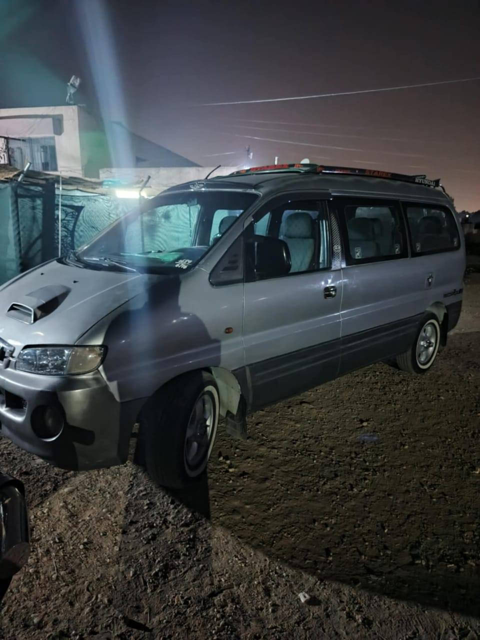 السلام عليكم
الموديل 2002
السعر 45 ورقة وبيها مجال شي قليل 

 محرك 3000

تبريد قطعتين شغال

طخم تاير جديد 

 السياره خير من الله 

 مكاني موصل 

 مكلف بالنشر صاحب السياره

 ‏ ‏‪0776 938 5623‬‏
