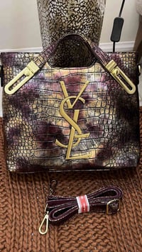 إيف سان لوران • حقيبة جلد • كواليتي عالي