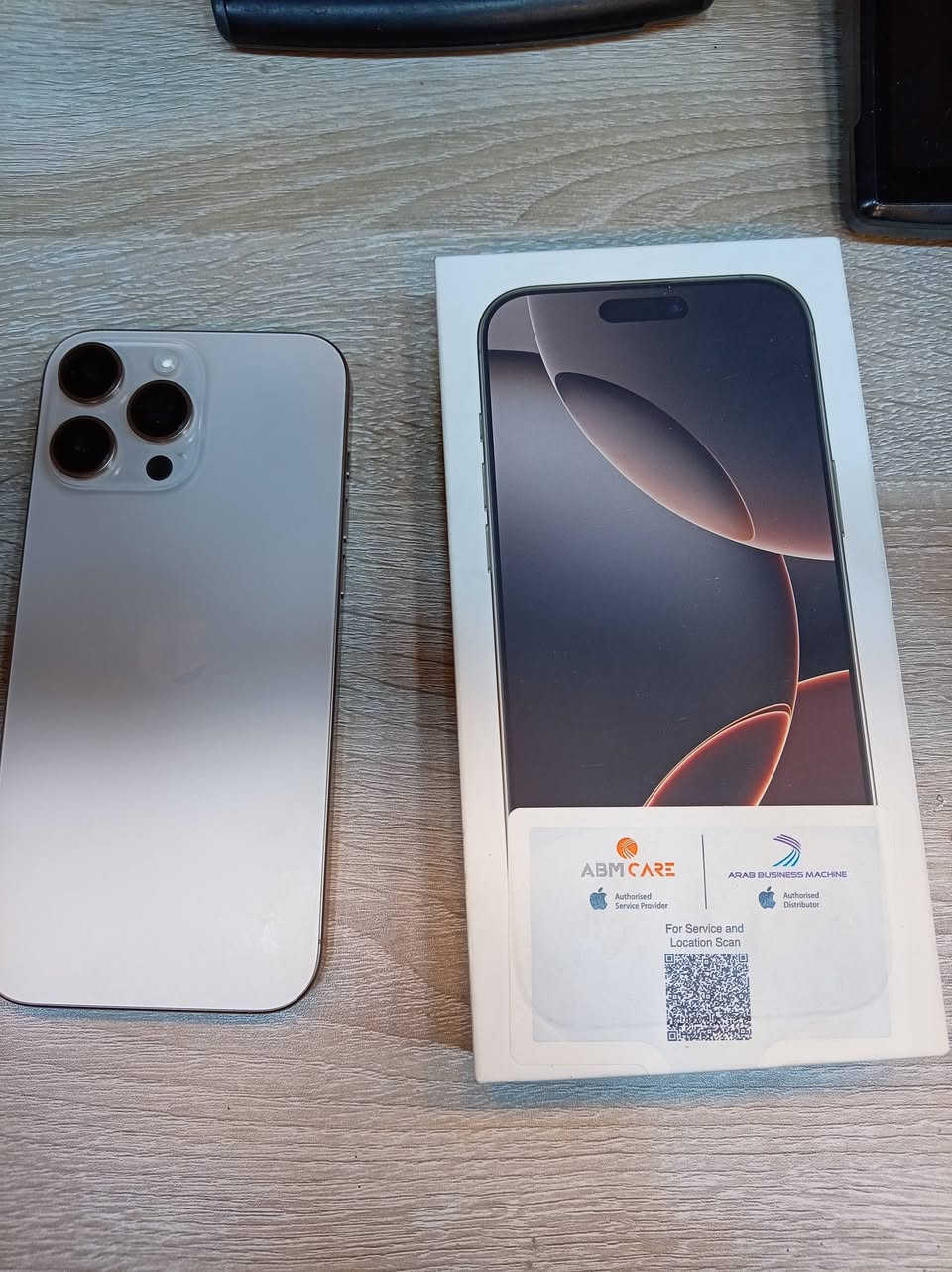 ايفون ١٦ برو ماكس فول نصافه 100/100 دبل سيمكارت ذاكره٢٥٦ بطاريه ٩٥ عدد دورات٢٨٣ ضمان اي بي ان هو باكيت شخط مابي بعده لك سعره ١٣٢٥ وبي مجال كلش قليل مكاني الاعضميه رقم *********** فقط اتصال
