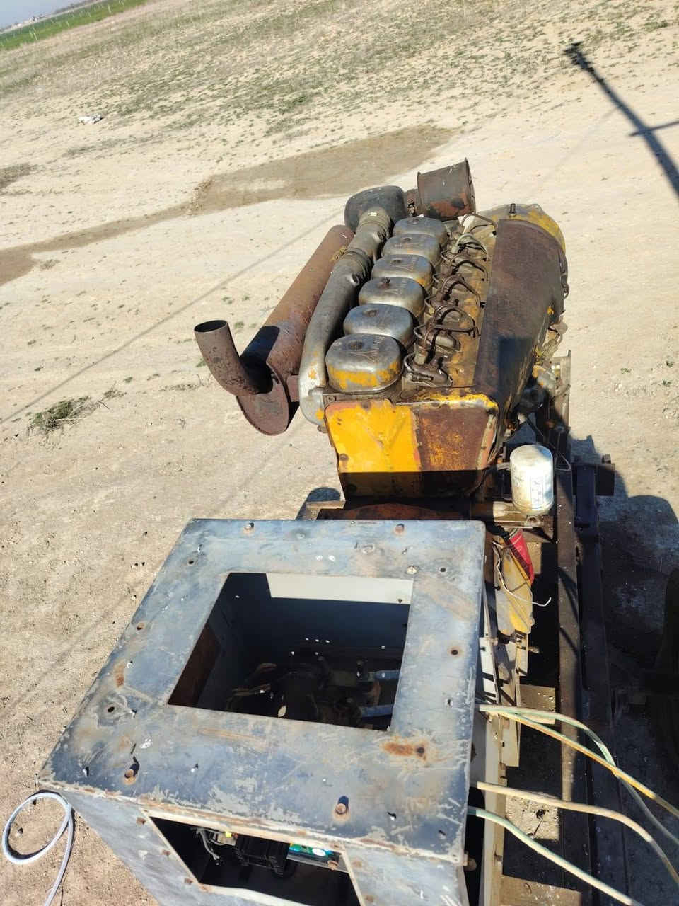 سلام عليكم  رمضان مبارك
للبيع مولد دويز حلواني سته بستم  شرط تشغيل وتحمل عليه راس توليد ستانفور  شاصي وتواير جاهز  مكان المولد تكريت الناعمه الاستفسار اكثر على رقم صاحبه *********** سعر 38وبيه مجال
