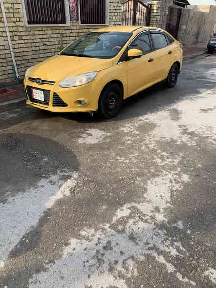 السلام عليكم ورحمة الله وبركاته 
فورد فوكس 2013 
مكينة وكير كورلا 
ما اندل راعيها وابيع كوم حديد 
وأتعهد من السرقة والعشائر فقط
السعر قفل 35
بغداد الحسينية ***********
