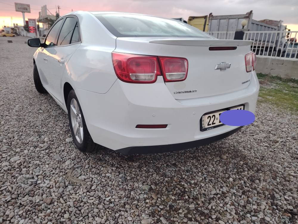 ماليبو 2016 خليجي
محرك 2400
فئه Lt
بدون حادث مجرد بارد كما موضح بالصوره 
نظافة 1/1
حار ☀️ بارد ❄️شغال
بطاقة بنزين موجود
الإتصال *********** كركوك, العراق
