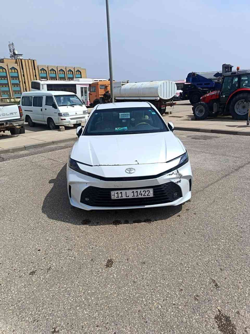 السلام وعليكم سياره كامري 2025 خليجي وكاله عبد الطيف جميل مواصفات معروفه السياره اقصاد مقترض وكفيل نفس البيت حادثها بنيد فقط مصلحه راجع بارد وباب العبري بي شخط دراجه للاستفسار الاتصال على الرقم *********** العنوان بصره 5 ميل السعر 180
