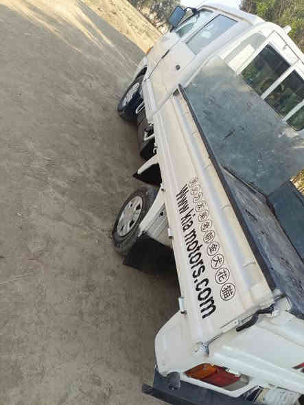 اسلام عليكم كيه بنكو 95 مكفوله كير واكسن ومحرك وشاصي وتخم تأير وسنويه لل28 دوشه جديده رقم بابل 
***********
