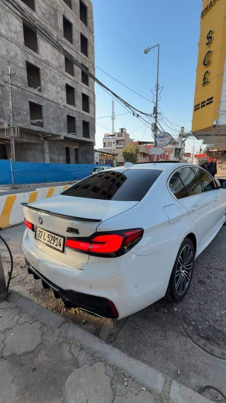Bmw 530i G30 2019 
كلين تايتل (بدون صبغ)
كت كامل M بلادي كله مختم 
مواصفات 
سلايد⚔️
ابواب شفط⚔️
جنطة كهرباء⚔️
داتاشو⚔️
خمس بردات ⚔️ 
رادار امامي⚔️
رادارات جانبي⚔️
سستم صوت Harman Kardon ⚔️
تبريد منفصل⚔️
كشن منفصل⚔️
كشنات تدفئة⚔️
ستيرن تدفئة⚔️
ستيرن كهرباء⚔️
خزن كشن ميموري⚔️
كار بلي واير لس⚔️
فتحات تبريد تكم⚔️
شاشه ديجتال كامل⚔️
لايتات ADAPTIVE ⚔️
***********-*********** أربيل, العراق
