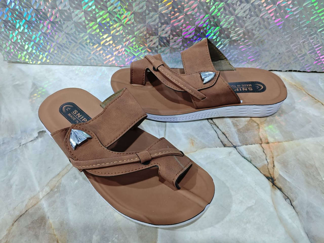 🎳 شحاطه رجالي،اصبع تركي🍃 "
🎳 السعر 6 الاف دينــــــــــار 〽️💲"
🎳 القياسات /40/41/42/43/44/45/❕🖋️"
🎳 العنوان الأجبيرية الثانية مقابل الشهداء مجاور ناجي ابو الشربت 🍹🍇"
🎳 تتوفر خدمة توصيل ✅ 🛵


**إذا كنت صاحب هذا الإعلان وتريد حذفه لأي سبب، رجاءا أرسل رسالة إلى الدعم الفني**