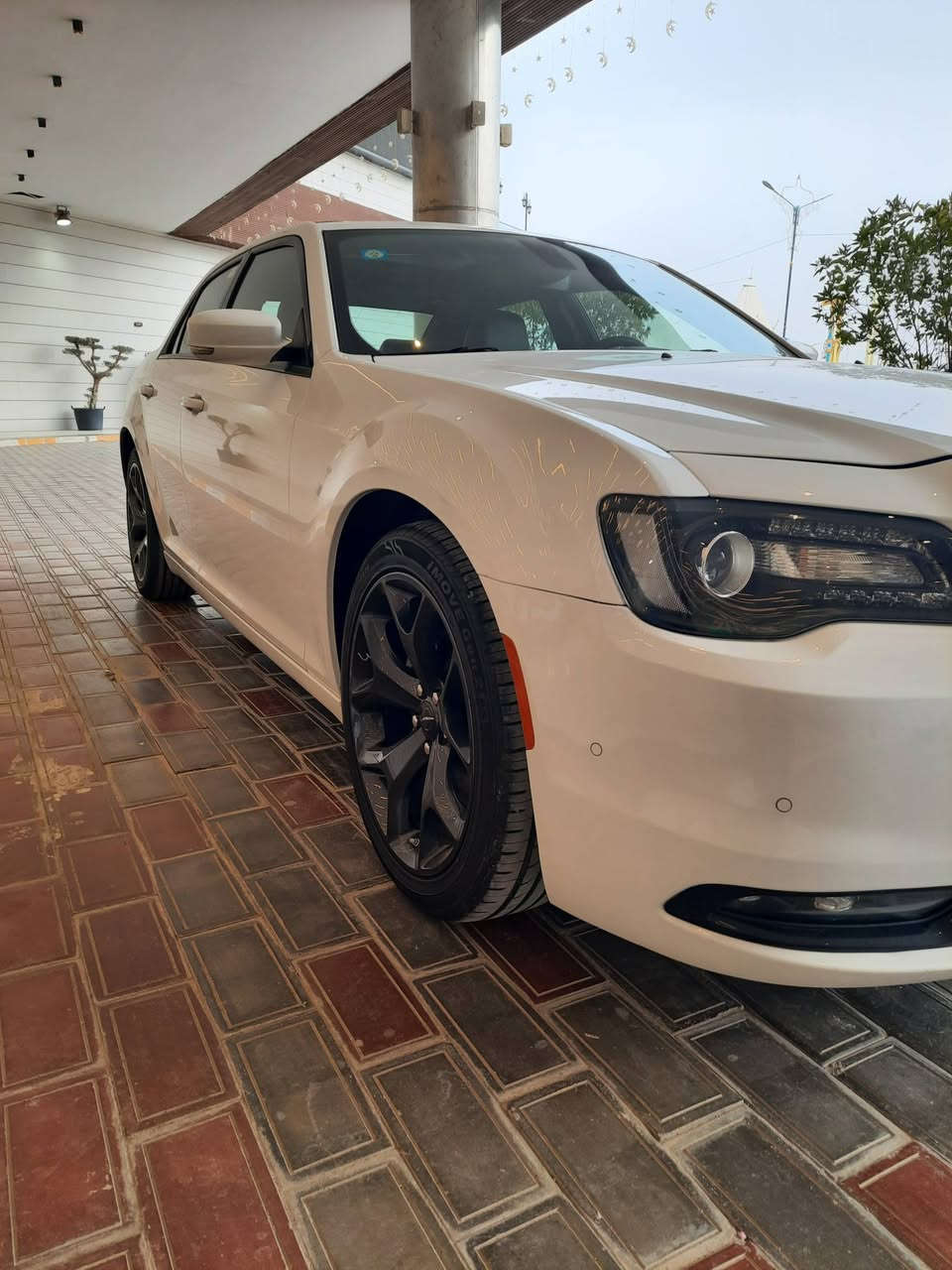 السلام عليكم 
كرايسلر اوباما فئة S موديل 2023 اصل؛؛ كلين تايتل مكفوله كفاله عامه وارد كندي فول مواصفات ماشيه 50 ألف رقم بغداد  السياره جديده معني الكلمه احلئ من الصور 
للأستفسار ***********
