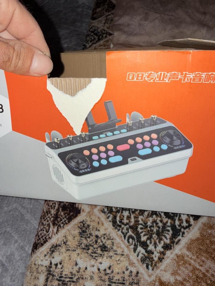 سماعة  بلوثوث صوت عالي. ميكسر تغرصوت


**إذا كنت صاحب هذا الإعلان وتريد حذفه لأي سبب، رجاءا أرسل رسالة إلى الدعم الفني**