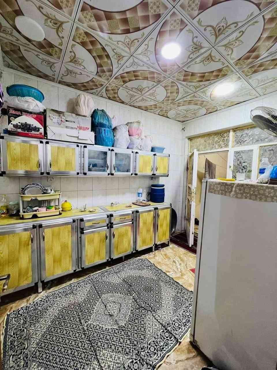 بيت للبيع (طابقين) بمساحة 125 متر يقع في نهاية شارع الكيات مباشرة على شارع 60 التجاري.
🔹 تفاصيل البيت:
​الطابق الأول: غرفة + صالة + استقبال + مطبخ + حمام داخلي وخارجي.
​الطابق الثاني: 3 غرف نوم + صالة + حمام.
​📞 للاتصال والتفاصيل:
[***********]
[***********]
بيت للبيع (طابقين) بمساحة 125 متر يقع في نهاية شارع الكيات مباشرة على شارع 60 التجاري.
