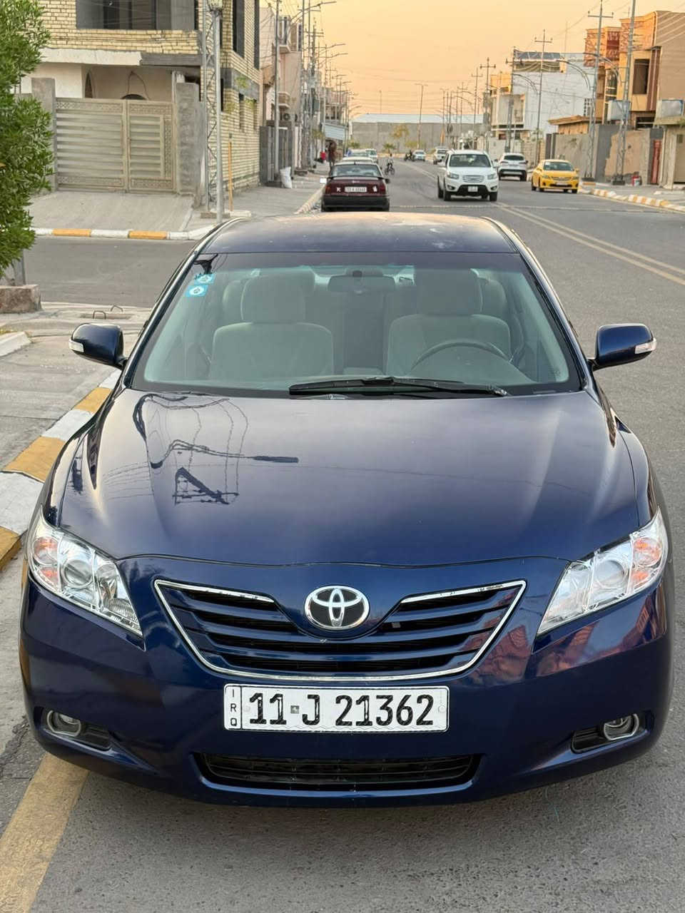 السلام عليكم   
اللهم صل على محمد  

 مTOYOTA كامري امريكي 2008
  
   شرط التحويل رقم بغداد دولي دولي
 
محرك 4 سلندر     2400 
   

 
بيها السياره بيها صبغ اقل الحزام ابيع حزام اثر جراد فقط سياره مال جناي السياره    ليبل واحد عدا البنيد مبدل بدون دواخل 

كهربائيات كلها شغاله
  محرك  كير كفاله 
كشن كهرباء 
تحكمات بالستيرن مثبت سرعه حساسات خلفيه
اشاير بل المري كلشي بيها شغال غرفه مخمل على وضع الشركه 
 السياره كلش نضيفه ومتعوب عليها 
 باتري جديد  اصلي 
  تبريد منضومه كلها ع البلاد تبريدها ثلاجه 
تدفئه شغاله 
تخم تاير  
سنتر لوك  السياره  
    
تجي تفحص وتقتنع واني حاضر 
        
العنوان الانبار الفلوجه 
 …السعر 88   
بدون مراوس بدون اقساط بيع نقد فقط 
 الشراي يتصل📞 وحياكم الله  اخوتي‏
***********
***********
