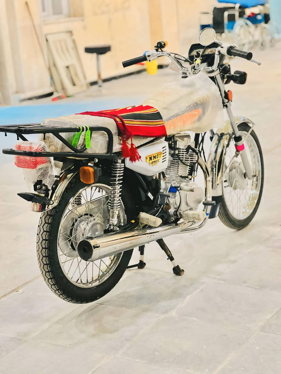 رمضان كريم عليكم 

سلام عليكم دراجه  23 نامه اصلي شلامجه 
كفاله عامه //نضيفه كدام عينك / 
(دراجه أريده مرواس مراوس برقم بنامه23 ونفس نضافه نطي فرق عادي كون دراجه نضيفه وتعجبني  )
راوس برقم شرط /مو دراجه مرقمه ومفلشه مامرتبه كون دراجه رقمه //اريد دراجه   نضيفه رزنه ومرتبه ومكفوله مو دراجه مرقمه وتعبانه //اريد دراجه مثل هاي كدامك ومرقمه 
مكاني ناصريه الجبايش
(***********)
