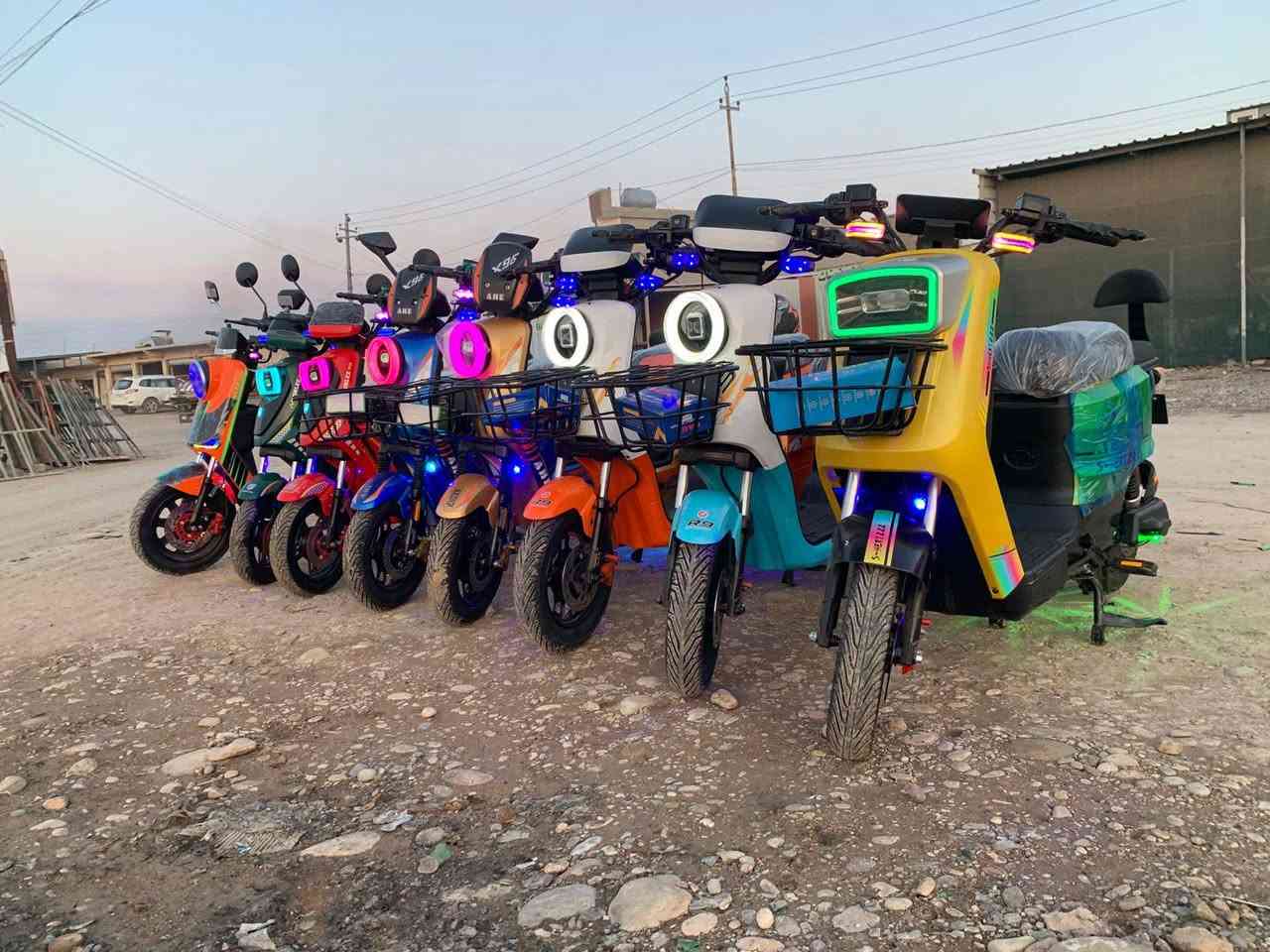 الـسلام عـلـيكم

تم وصــول مـاطورات شـحـن
جـديـد 
x900
R7
R9
R11

الـعـنوان.الـقـيارة قـريـة اچـحـله

رقم الهاتف .***********
