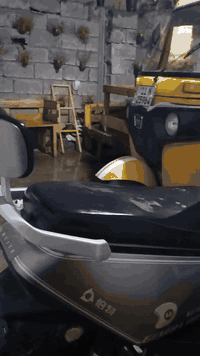 دراجة شحن للبيع ستعمال شهر مواصفات
اي عطل مابيها سرعة 40 بطاريات 6 العنوان بغداد البياع الشرطة 
الخامسه الدوانم للتواصل واتس اب  على هذا الرقم راعي الدراجة ***********  الدراجة نضيفه السعر 800 الف دينار بي مجال
