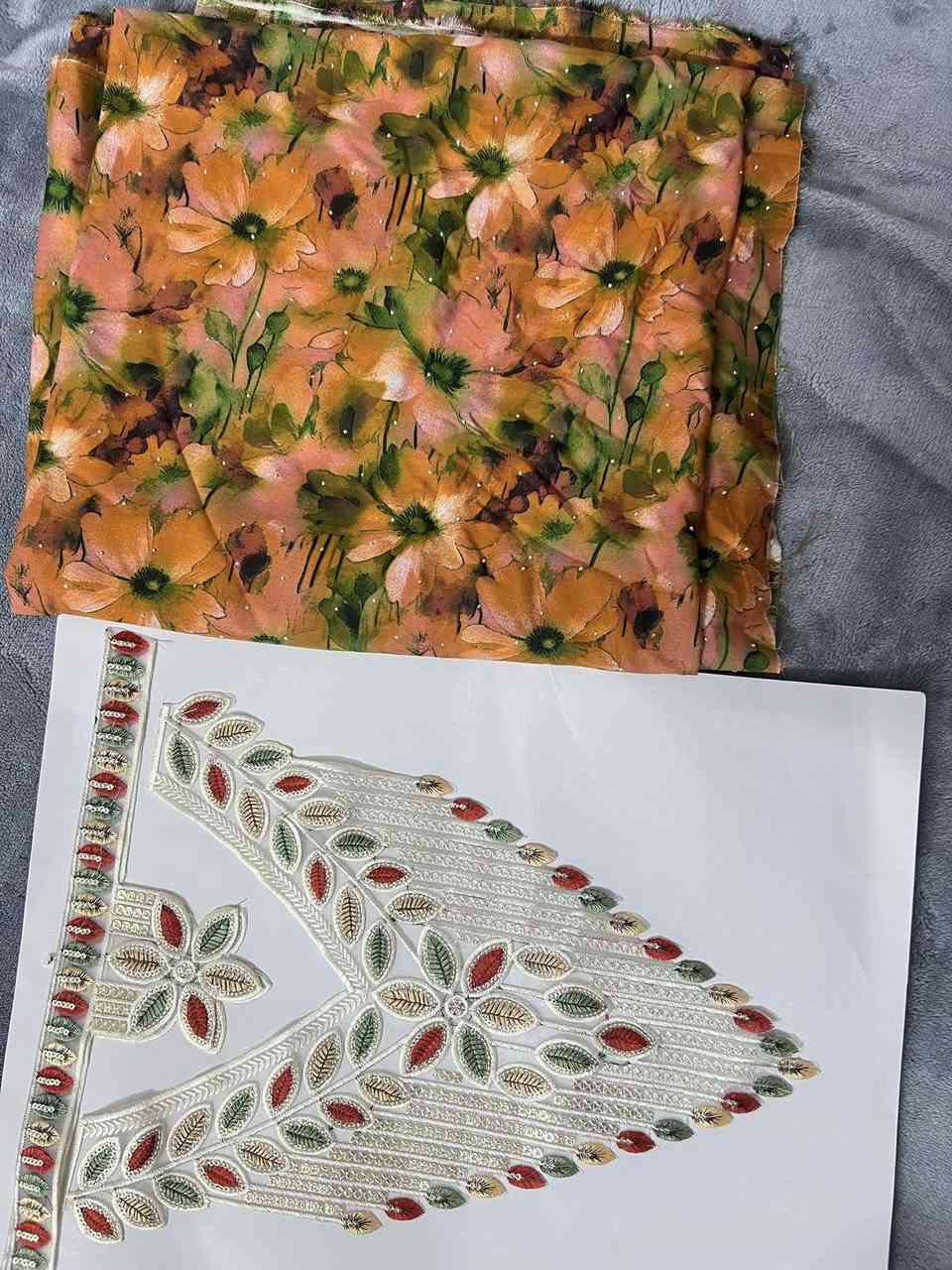 السلام عليكم
قطع قماش مع الخياط حسب الوزن 

للتواصل والاستفسار خاص


**إذا كنت صاحب هذا الإعلان وتريد حذفه لأي سبب، رجاءا أرسل رسالة إلى الدعم الفني**