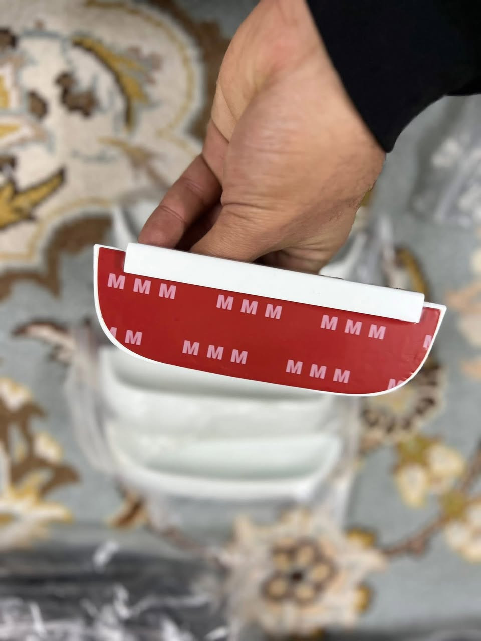 سڵاو هاوریان
عدەدیکی کەمی ئەم ئەشیایانەم بە دەست گەیشتووە  کی ویستی لەخزمەتیام چات بکا کە نەما گلەی نەکا چونکە لەواچی کۆتا وەجبەی ئەشیا بی

ئاوینە باتمان بێ ئیشارەت ٢٥ هەزار🔒
دەسکی سنوق ١٠ هەزار
تاسی ناو دەسکی دەرگاکان ١٥ هەزار
کلیپسی ناو کوشنی دواوە ٥ هەزار
جووتی سەرە سالانسا ١٠ هەزار
سەر داشبول شاموا١٥ هەزار
لیدی ناو ئیشارەتی ئاوینەکان ٢٥ هەزار جووتی
شەمسی خەت نیکل ٢٠ هەزار
 شەمسی جامەکان رەش تاقمی بە ١٥هەزاە
لەحیەی سپۆرت ٤ پارچە ١٥ هەزار

کۆمەلی بابەتی تر هەمووی نرخم نووسیوە
لە سلیمانیم لە خزمەتانام گەیاندن بەردەستە
***********
توصيل موجود
