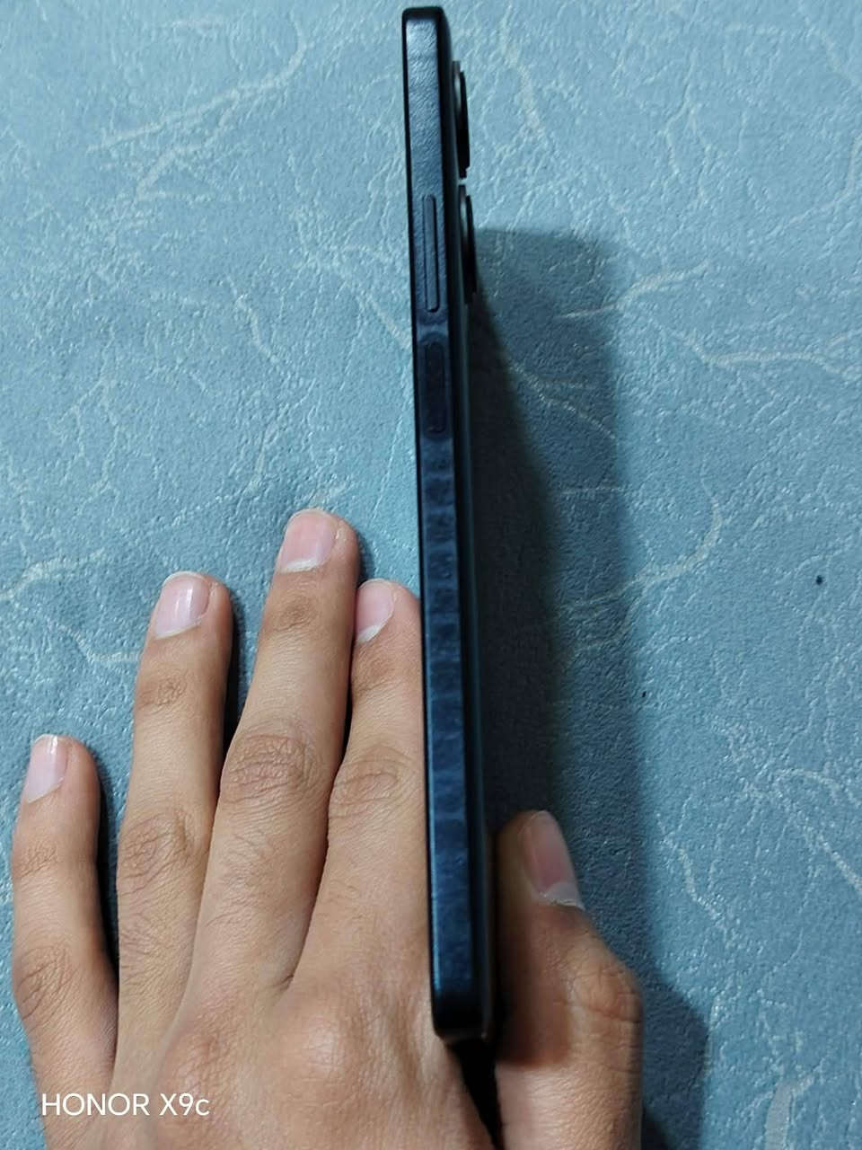 بوكو F5 ذاكره 256 رام 12+12
90 فريم وبعد بي هواي مواصفات سعره 210 وبي مجال
***********
