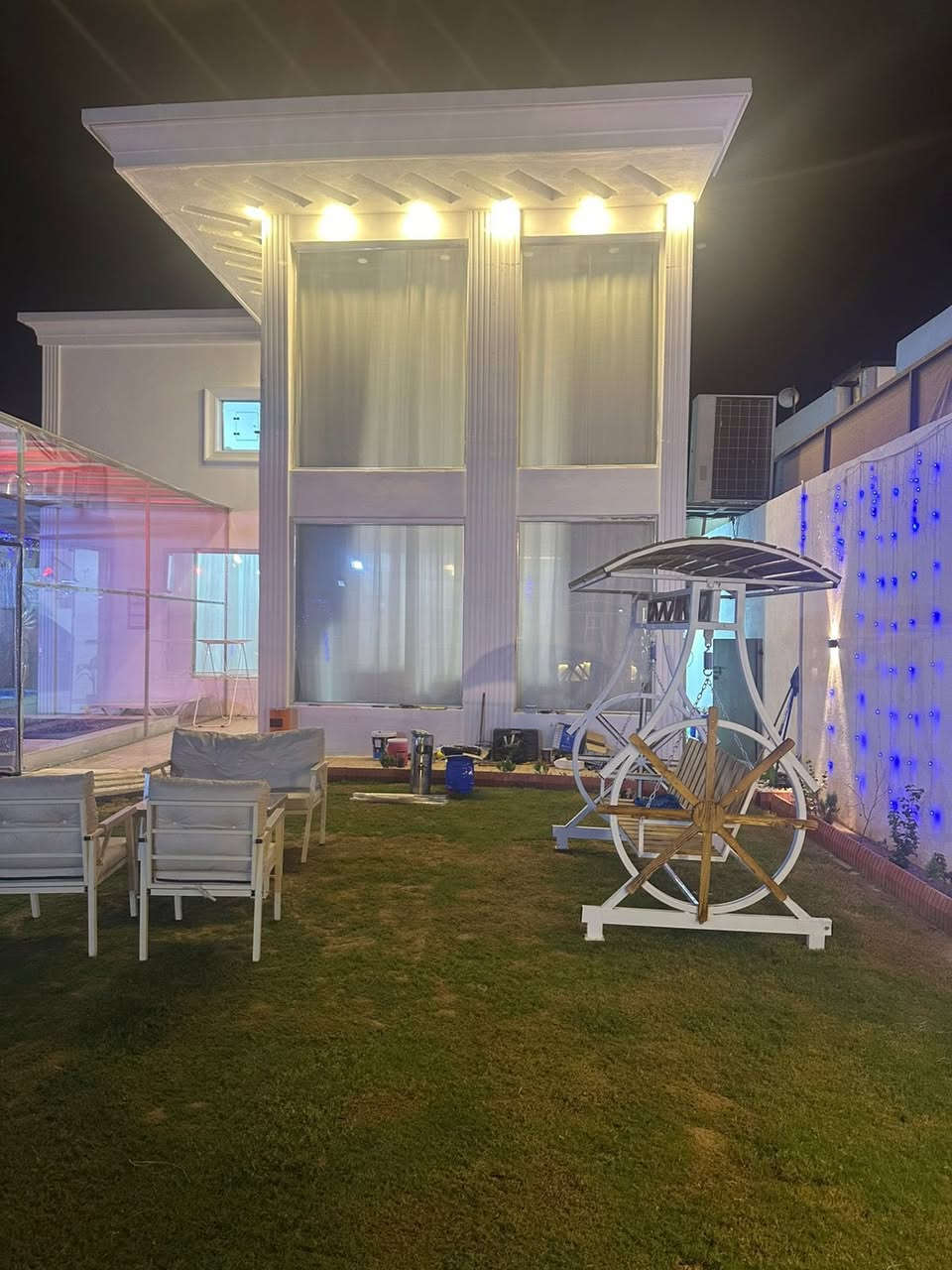 متوفر حجوزات حجز وانته مطمئن 🏊‍♂️🏄🏊
المزرعه موثقه بتطبيق اجرلي 
الحجز واتساب ***********
الموقع  📍الدوره البعيثه
