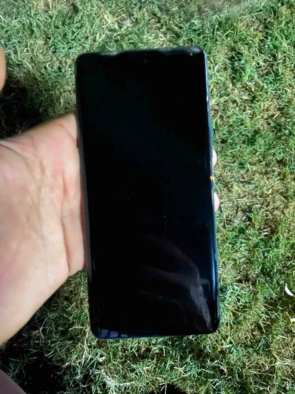 جهاز هونر x9c نضيف كلش استعمال قليل ذاكره 256 
السعر ب 300الف قفل والي ميعجبه ليعلق رجائاً 
***********
