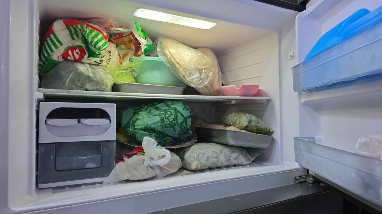 ثلاجه هيتاشي للبيع 18 قدم جديده تخبل صار اشهر من ماخذيه بس انتقلنه بيت جديد ومصير بالكاونتر وهاي صورها السعر 700 نهايته رجاءا بس الجاده تدخل خاص النجف, العراق


**إذا كنت صاحب هذا الإعلان وتريد حذفه لأي سبب، رجاءا أرسل رسالة إلى الدعم الفني**