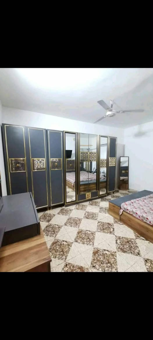 غرفه تركي للبيع الكنتور مفتوح والسرير بي كسر با حديده تسع قطع  سعر 600 وبي مجال مكان ال حمد ديوانيه ملاحضه عندك غرف للبيع دزه خاص ابيعه الك  سكرين للمنشور اجاوبك خاص


**إذا كنت صاحب هذا الإعلان وتريد حذفه لأي سبب، رجاءا أرسل رسالة إلى الدعم الفني**