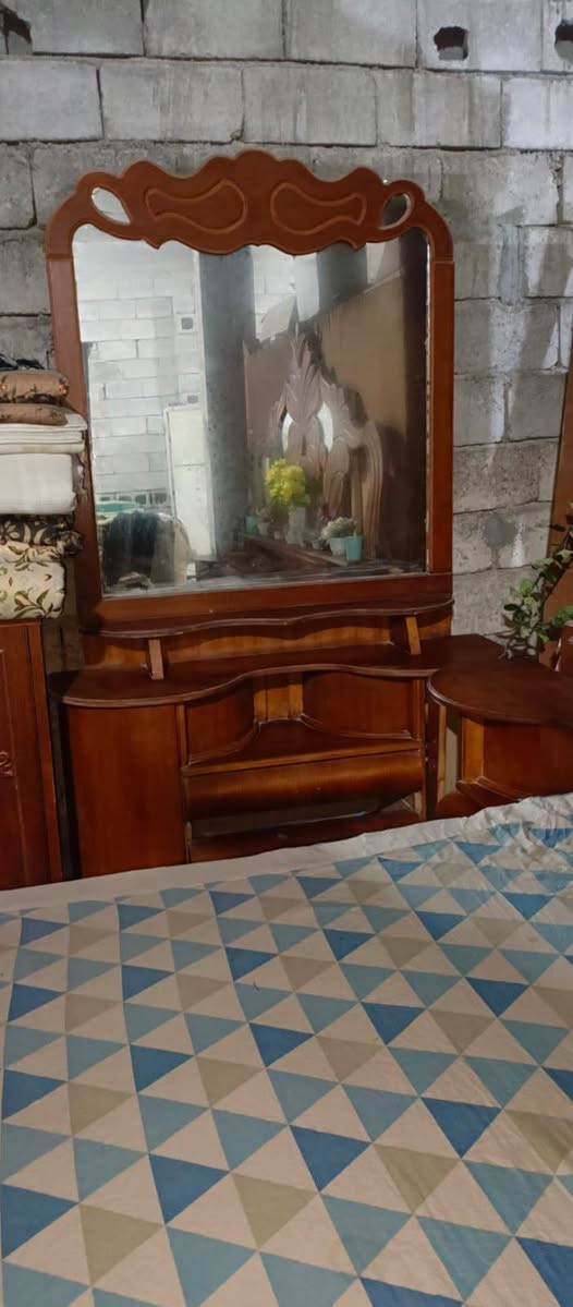 سلام عليكم غرفه نوم صاج للبيع سعره 200 قفل وبوفيه سليمانيه سعره 70 قفل وفرشات عدد 3 سعر الواحد 25 مكان الحويجه واكو بعد طباخ وقنفات بس القنفات تعبانات سعرهم 50 الي يريد انطي رقم صاحبهن


**إذا كنت صاحب هذا الإعلان وتريد حذفه لأي سبب، رجاءا أرسل رسالة إلى الدعم الفني**