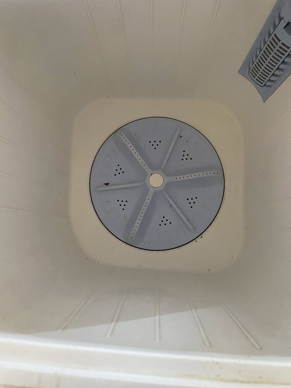 غساله نضيفه شغاله كامله عل فحص سعرها ٥٥وبيها مجال عنوان الديوانيه بدايه شارع سالم
***********
