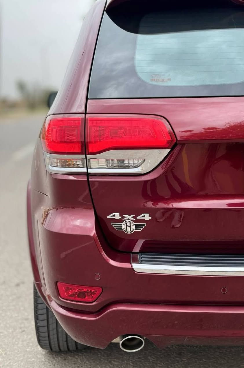 جيب اوفرلاند خليجي ماروني وكاله هارلم موديل 2021  ام الشاشات من اعلى فئات الجيب ماشيه 37  الف فقط نضيفه جداا فول للاخير
داخل مشمشي
ثلاث شاشات
جكات هوائيه تصعد وتنزل
بانوراما طكتين
مكفوله عدا تكحيل  صغير جداا حجم ثلاث اصابع بالباب
زراكات لايات
رادارات جانبيه
تبريد تدفئه بالكشنات
ماسحات اماميه اوتو عند الامطار
وبعد هواي مواصفات
محرك 6 سلندر 3600 المرغوب
رقم بغداد الجديد الانكليزي
باسمي
متواجد بغداد البنوك
السعر 34200 دولار وبيه مجال بسيط فقط
اطارات طخم ممتازه وبطاريه جديده
للاتصال ***********
